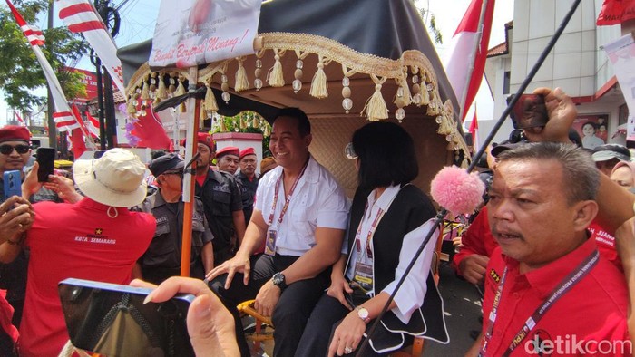 Andika Perkasa dan Hendrar Prihadi (Hendi) ke KPU mendaftar jadi Cagub dan Cawagub Jateng, Selasa (27/8/2023).