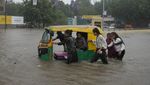 Banjir Merendam India Pascahujan Deras