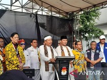 Naik Kuda Hias, Dedi Mulyadi-Erwan Setiawan Daftar Pilgub ke KPU Jabar