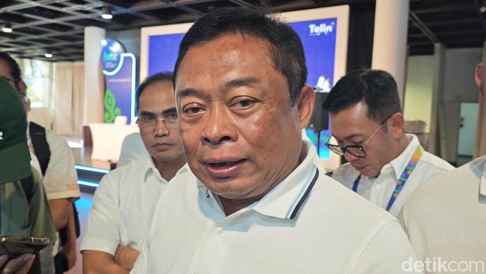 Dirut Telkom Ririek Adriansyah