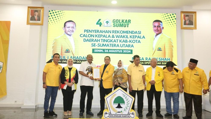 Golkar serahkan B.1-KWK untuk Pilkada di Sumut (Dok. Istimewa)