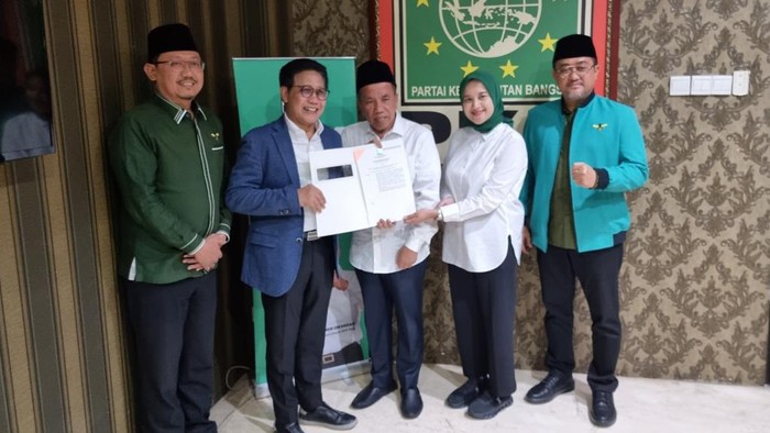 Gus Mujib-Wardah Nafisah menerima rekomendasi dari PKB.