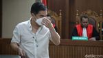 Jalani Sidang, Crazy Rich Surabaya Budi Said Diborgol dan Berbaju Tahanan