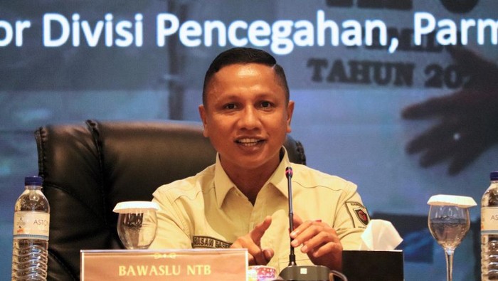 Ketua Divisi Pencegahan, Partisipasi Masyarakat, dan Hubungan Masyarakat (Parmas) Bawaslu NTB Hasan Basri. (Foto: Dok. Bawaslu NTB)