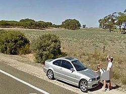 Kumpulan Foto Aneh yang Terekam dari Mobil Google