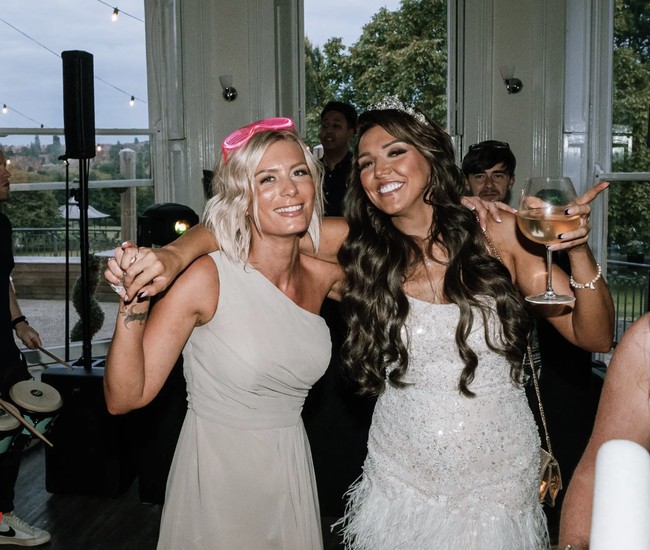 Sudah terlalu terlambat untuk membatalkan semua rencana pernikahan yang telah disusun dengan matang, ungkap Lindsay kepada The Sun. Foto: dok. Instagram @lindssslater