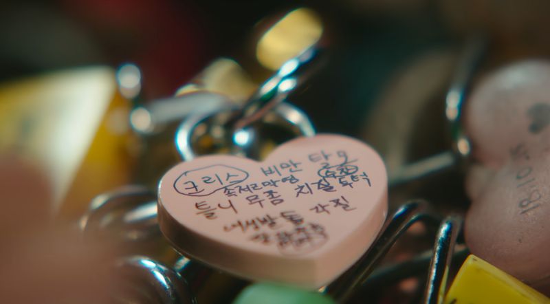 Adegan drama Korea Love Next Door episode 4.