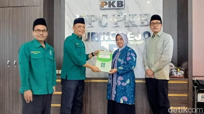 Pasangan Yuli-Dion terima rekomendasi dari PKB di Pilkada 2024 Purworejo, Selasa (27/8/2024).
