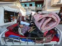 Pasien Tinggalkan RS Al Aqsa Gaza Usai Diteror Pasukan Israel