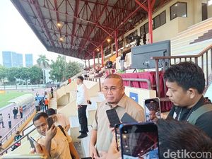 Manajemen Semen Padang Akan Evaluasi Pelatih