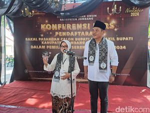Petahana Mundjidah-Sumrambah Jadi yang Pertama Daftar ke KPU Jombang