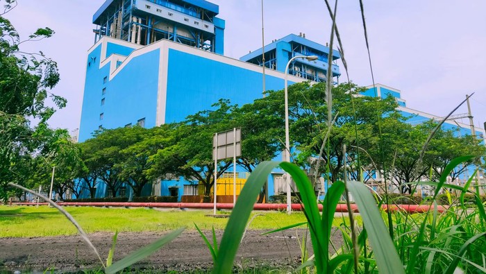 PLN Indonesia Power Unit Bisnis Pembangkitan (UBP) Banten 2 Labuan 2x300 MW terletak di ujung barat pulau jawa yang terhubung dengan sistem kelistrikan jawa-bali.