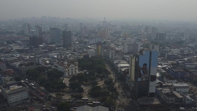 Asap Kebakaran Hutan Selimuti Wilayah Manaus Brasil