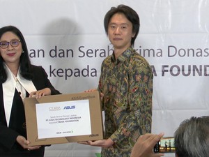 Bareng CTARSA, ASUS Sebar Ratusan Laptop untuk Dukung Pendidikan RI