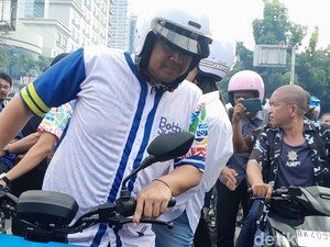 Bobby Konvoi Naik Motor Listrik ke KPU, Segini Harga dan Speknya