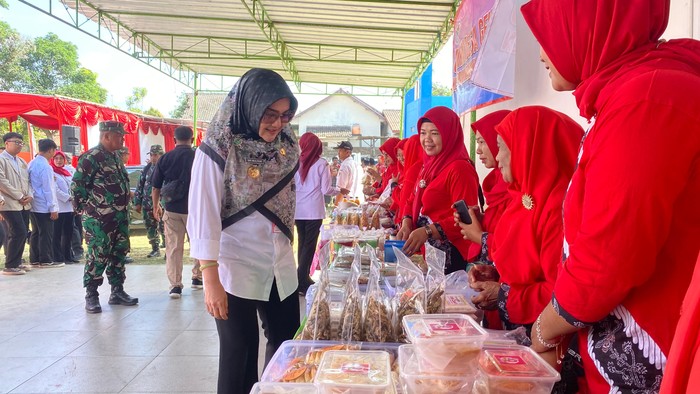 Bupati Klaten membuka KBMKB ke-24 di Desa Geneng, Kecamatan Prambanan, Kabupaten Klaten, Rabu (28/8/2024).