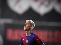 Dani Olmo tak bisa didaftarkan Barcelona sebagai pemainnya di Liga Spanyol per 1 Januari 2025. (Foto: AP/Manu Fernandez)