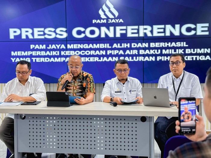 Dirut PAM Jaya