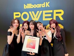 FIFTY FIFTY Tampil dengan Formasi Baru, Terima Penghargaan Lagu Cupid