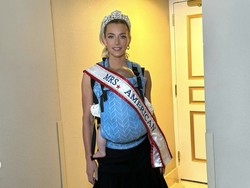 7 Momen Hannah Neelaman Ratu Trad Wife yang Momong Bayi di Kontes Kecantikan