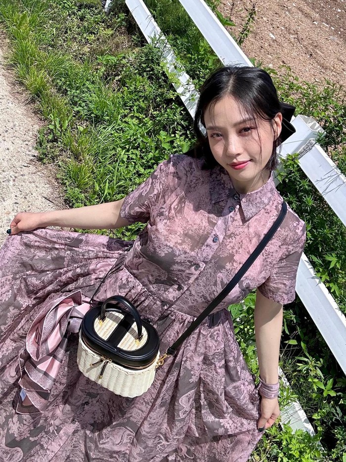 Go Min Si