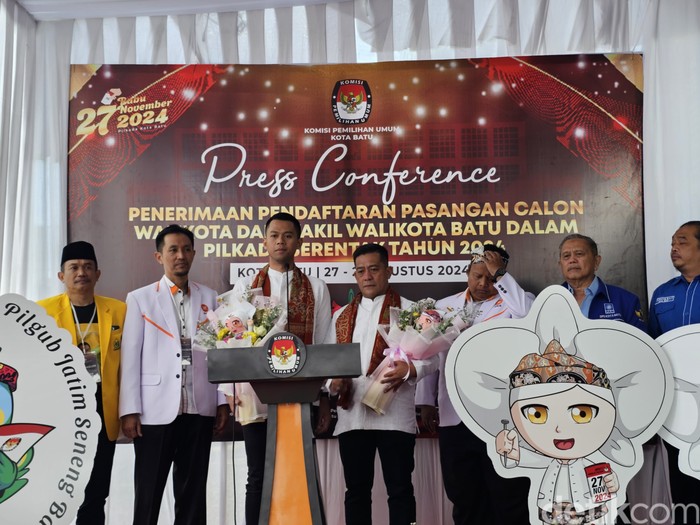 Gumelar-Rudi daftar ke KPU Kota Batu