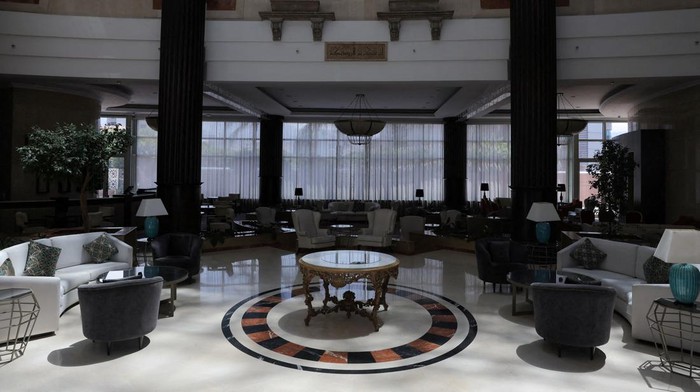 A general view shows an empty lobby at the Hilton Beirut Metropolitan Palace, in Beirut, Lebanon, August 19, 2024. REUTERS/Amr Alfiky