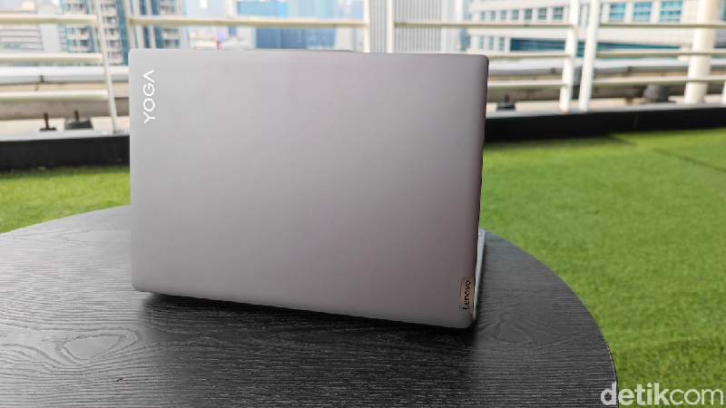 Lenovo Yoga Slim 7i