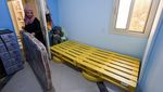 Limbah Industri Disulap Jadi Tempat Tidur untuk Pengungsi Gaza