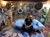 Limbah Industri Disulap Jadi Tempat Tidur untuk Pengungsi Gaza