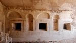 Melihat Makam Kuno Berusia 2.000 Tahun di Ashkelon