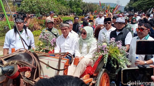 Nurochman dan Heli Suyanto jadi bakal pasangan calon (Bapaslon) ketiga yang mendaftar ke KPU Kota Batu