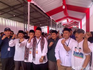 Edi Sayudi-Eko Pringgolaksito Daftar Pilkada Demak Diiringi Pimpinan 5 Partai