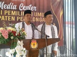 Syukuri Putusan MK, Wabup Petahana Riswadi Resmi Daftar Pilkada Pekalongan