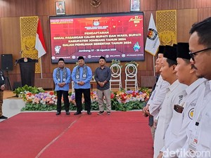 Daftar ke KPU, Pasangan WarSa Siap Tantang Petahana di Pilbup Jombang
