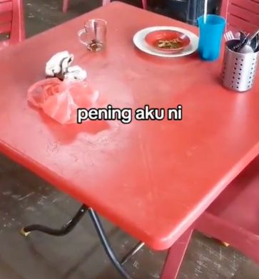 Pelanggan Bawa Makanan dari Luar Kedai, Pemiliknya Marah