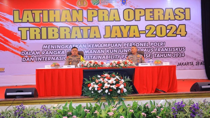 Latihan Intensif Polri Demi Mengawal Keselamatan Paus Fransiskus dan ISF di Indonesia