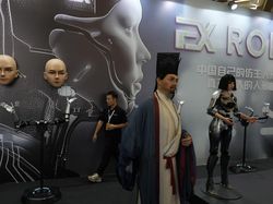 Potret Canggih Robot China, Makin Mirip Manusia!
