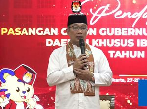 Ridwan Kamil: Dari Burung Mengepak Kini Berkebaya