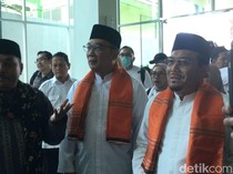 Kenakan Baju Adat Betawi, RK-Suswono Kumpul Sebelum Daftar ke KPU Jakarta
