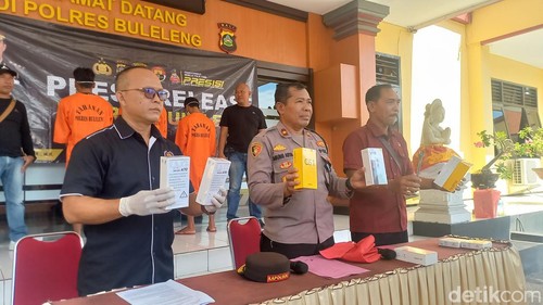 Rilis kasus pencurian dan pemberatan (curat) di Polres Buleleng, Rabu (28/8/2024). (Made Wijaya Kusuma)