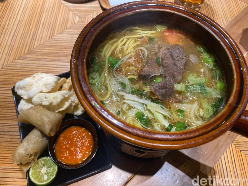 Soto mie Rp 19.000 Vs Rp 69.000, manakah yang paling enak?