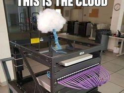 15 Meme soal Teknologi yang Bikin Nyengir