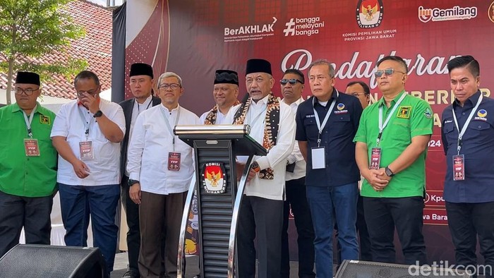 Ahmad Syaikhu-Ilham Habibie mendaftarkan diri sebagai Calon Gubernur dan Wakil Gubernur Jawa Barat 2024 ke KPU Jabar, Kamis (29/8/2024).