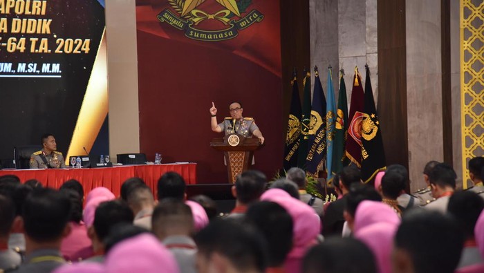 Asisten Kapolri Bidang Sumber Daya Manusia Irjen Pol Dedi Prasetyo