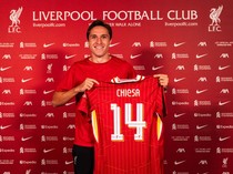 Federico Chiesa Bergabung ke Liverpool, Arne Slot Bilang Begini