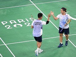 Emas Pertama RI di Paralimpiade 2024, Leani/Hikmat Banjir Pujian
