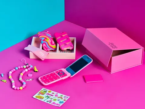 HMD Barbie Phone