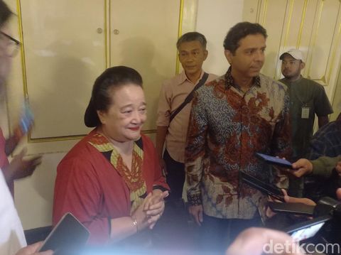 Ibunda Gusti Bhre, Gusti Kanjeng Putri (GKP) Mangkunegara IX di Puro Mangkunegaran, Solo, Kamis (29/8/2028).