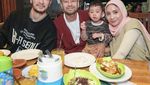 Jeje Govinda Daftar Pilbup Bandung Barat, Ini Momen Saat Kulineran